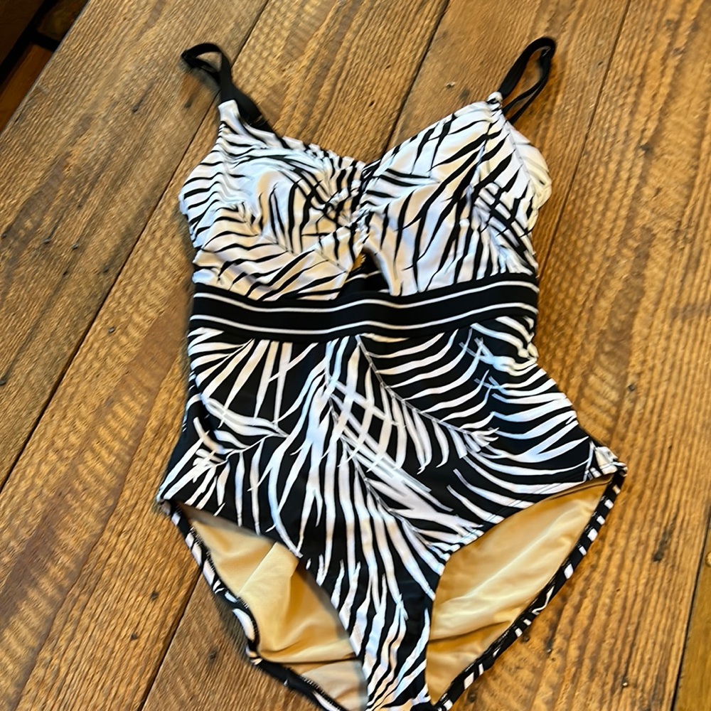 NWT Lane Bryant Cacique swimsuit